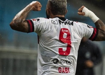 Flamengo dobra probabilidades matemáticas de título após vitória convincente contra o Grêmio; confira os números