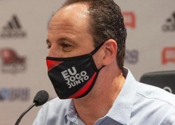 Rogério Ceni demonstra orgulho de seus jogadores após vitória e crava o Flamengo na ‘briga real’ pelo título