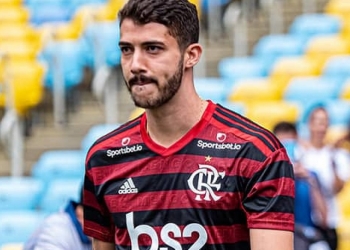 Após denúncias contra Gabigol e Bruno Henrique, Gustavo Henrique também é processado e pode ficar de fora do resto do Brasileirão
