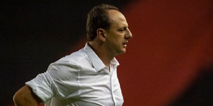 Ceni se impressiona com recepção em Recife e declara: ‘Maior torcida do Nordeste é a do Flamengo’