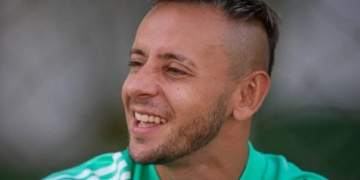 Reunião entre Flamengo e estafe de Rafinha termina de maneira positiva; valores foram apresentados