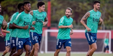 Flamengo divulga lista de relacionados para confronto contra o RB Bragantino neste domingo (7)