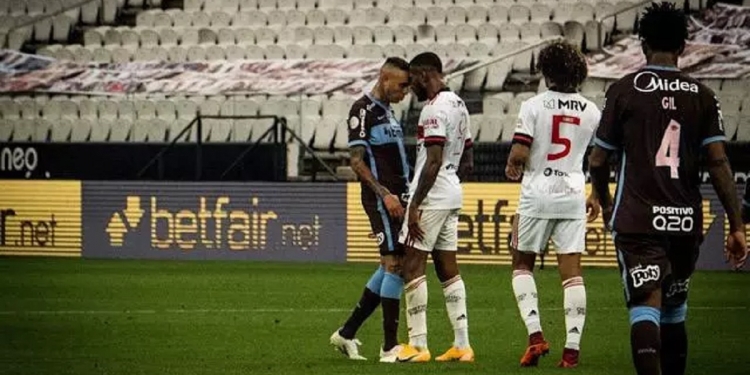 Conmebol vira piada entre torcedores ao eleger Flamengo x Corinthians como maior clássico brasileiro na Libertadores