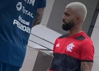 Vaza novo uniforme do Flamengo para a temporada de 2021; mudança radical divide opinião entre os torcedores