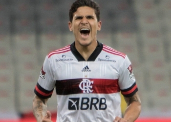 Mauro Cezar detona idolatria da torcida do Flamengo e diz que Pedro não é tudo isso: ‘Não é o Lewandowski’