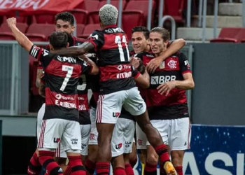 Jornalista acredita que Inter desperdiçou sua chance de título e coloca Flamengo como favorito