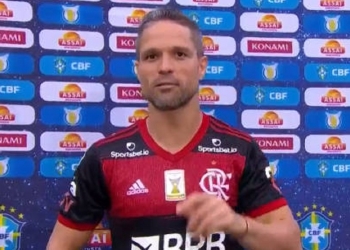 Diego rompe silêncio e diz se Flamengo ainda briga pelo título em entrevista à Globo após vitória contra o Corinthians