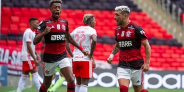 Flamengo bate o Internacional e está próximo do octa; assista aos melhores momentos