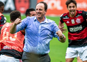 Perto do primeiro título da carreira, Ceni dispara: ‘Gostaria muito de botar a minha foto na história’