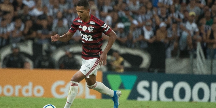 Equipe paulista prepara investida para tirar jogador do elenco de Rogério Ceni