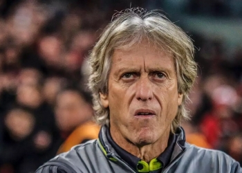Jorge Jesus firma ‘pacto’ com presidente do Benfica e não deve voltar ao Brasil, dizem jornais de Portugal