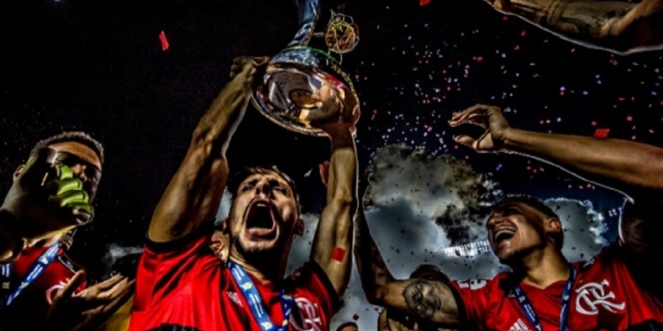 Flamengo bate recorde histórico e levanta o maior número de troféus em uma única temporada no decorrer de 2020