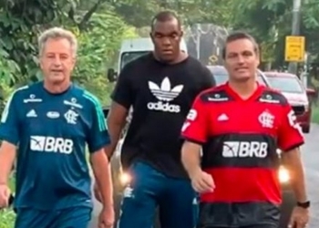 Landim caminha 45 km para pagar promessa após título do Brasileirão: ‘É o nosso santo das causas impossíveis’