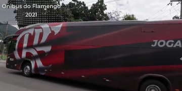 Flamengo divulga vídeo com o novo ônibus da delegação para 2021 e deixa torcedores babando com tanta beleza