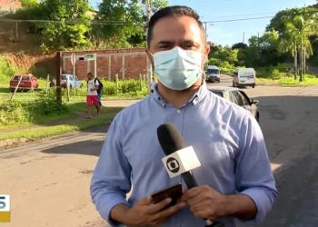 Vídeo: Equipe de jornalistas da Globo é ameaça ao vivo por bandidos armados