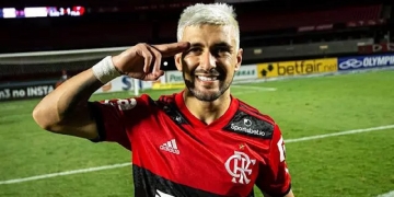 Flamengo encaminha renovação com Arrascaeta; conversas com Gerson já estão acontecendo
