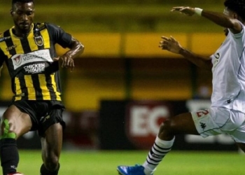 Vasco amarga duas derrotas em dois jogos pelo Carioca e vira alvo de piadas dos flamenguistas; veja os melhores memes