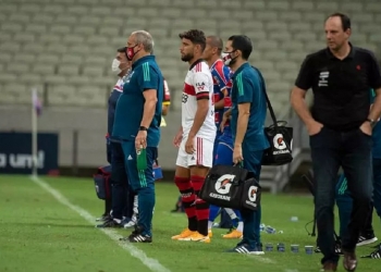 Pepê rompe o silêncio e conta toda a verdade sobre o técnico Rogério Ceni nos bastidores
