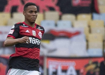 Conheça os valores milionários que o Flamengo poderá receber com a ida de Natan ao RB Bragantino