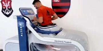 Afastado dos gramados há três meses, Thiago Maia faz emocionante publicação nas redes sociais e empolga a torcida do Flamengo
