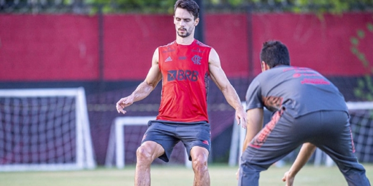 Rodrigo Caio trabalha incessantemente para recuperar lesão; atividades no Flamengo são intensas