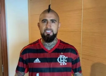 Arturo Vidal manda recado para craque do Flamengo e dispara: ‘Um dia espero ter a chance que você está tendo’