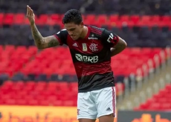 Pedro manda recado emocionante à Nação Rubro-Negra após ser diagnosticado com lesão muscular
