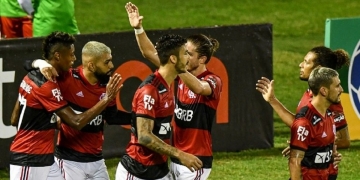 Vídeo com os melhores momentos: titulares do Flamengo estreiam bem e goleiam o Bangu pela Taça Guanabara
