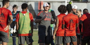 Ele voltou! Flamengo divulga lista de relacionados para pegar o Madureira com importante reforço para Rogério Ceni