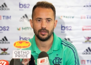 R$ 340 milhões sobre a mesa: Everton Ribeiro e as cifras astronômicas para a sua venda ao exterior
