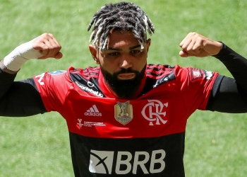 Gabigol tira onda nas redes sociais após conquista da Supercopa do Brasil pelo Flamengo
