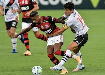 Vídeo com os melhores momentos: Flamengo perde invencibilidade para o Vasco após 17 jogos