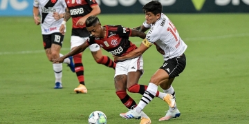 Vídeo com os melhores momentos: Flamengo perde invencibilidade para o Vasco após 17 jogos