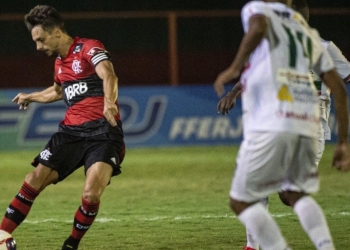 Comentarista vai à TV para criticar postura do Flamengo contra a Portuguesa-RJ: ‘Que horroroso, que preguiça’