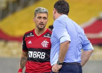 Rogério Ceni rompe o silêncio e diz se tem medo de perder Arrascaeta; Flamengo fixou valor de venda em torno de € 20 milhões