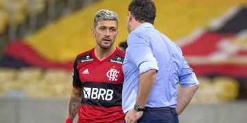 Rogério Ceni rompe o silêncio e diz se tem medo de perder Arrascaeta; Flamengo fixou valor de venda em torno de € 20 milhões