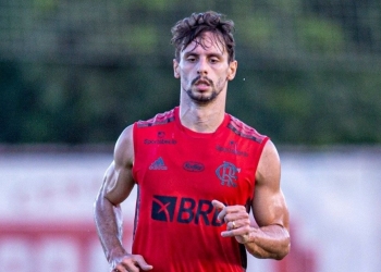 Rodrigo Caio sofre nova lesão e vira dúvida para decisão da Taça Guanabara e sequência da Libertadores