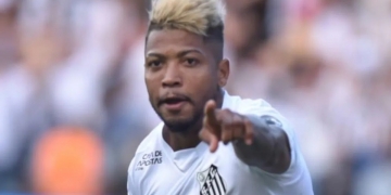 Dirigentes do Flamengo demonstram interesse na contratação de Marinho, diz jornalista