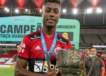 Bruno Henrique manda recado para a torcida após conquista da Taça Guanabara: ‘É continuar nessa pegada’