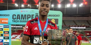 Bruno Henrique manda recado para a torcida após conquista da Taça Guanabara: ‘É continuar nessa pegada’