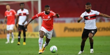 Rodinei rompe o silêncio e diz se voltará a jogar pelo Flamengo; empréstimo com o Internacional se aproxima do fim