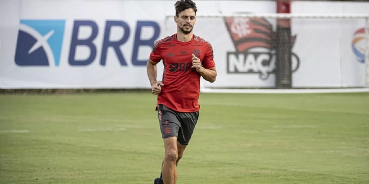 Departamento Médico do Flamengo dá a palavra final e decide se Rodrigo Caio entra em campo pela semifinal do Campeonato Carioca