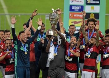 Flamengo divulga lista de relacionados para a semifinal do Campeonato Carioca com 4 desfalques entre os titulares