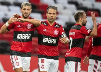 Conmebol processa Flamengo e pretende aplicar multa em dinheiro; advogados do Rubro-Negro irão apresentar defesa