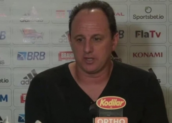 Rogério Ceni perde quarteto para a semifinal do Campeonato Carioca deste sábado (8) e deixa torcedores preocupados