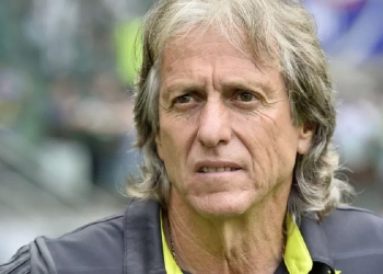Xodó de Jorge Jesus rompe o silêncio e diz porque recusou proposta do Flamengo: ‘Eu disse o que poucos sabiam’