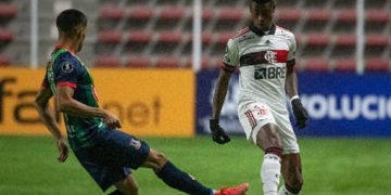 Vídeo com os melhores momentos: Flamengo comete sequência de erros, recupera no fim, mas fica apenas no empate contra o Unión La Calera