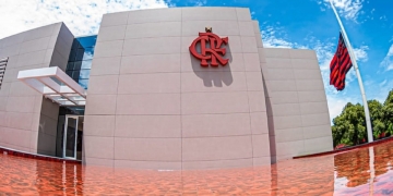Flamengo desiste de contratar joia equatoriana, mas encaminha negociação por meia do Independiente Del Valle