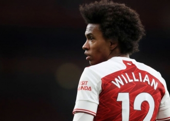 Flamengo estuda tirar Willian do Arsenal, mas tem competição de peso