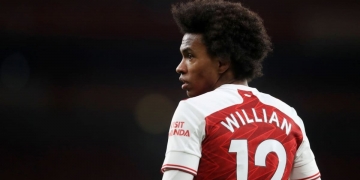 Flamengo estuda tirar Willian do Arsenal, mas tem competição de peso